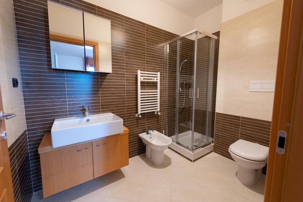 Casa Titty Apartment โรม ภายนอก รูปภาพ